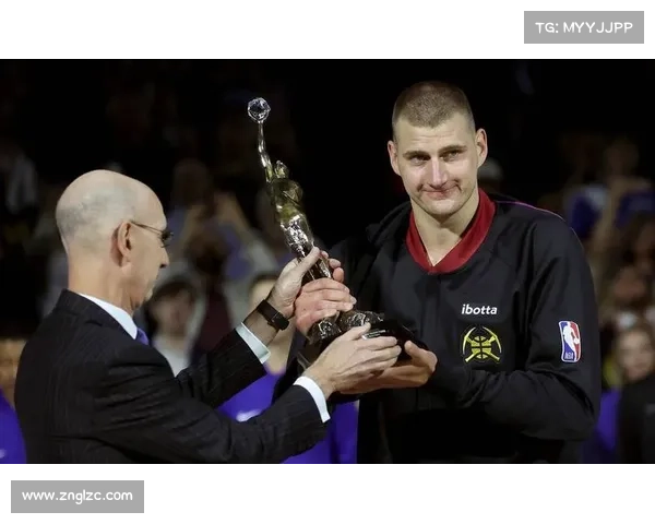 ESPN预测新赛季NBA奖项 约基奇锁定MVP 文班场均盖帽争DPOY ESPN预测新赛季NBA奖项 约基奇锁定MVP 文班场均盖帽争DPOY